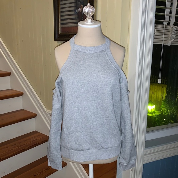 Tobi cute gray off the shoulder crew sweater 🦄 - Picture 7 of 16